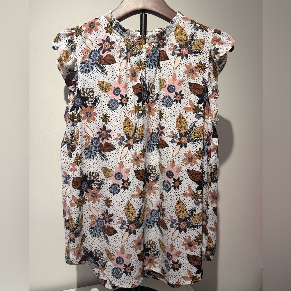 Ann Taylor Loft Floral Ruffle Short Sleeve Women's Top in White and Multi